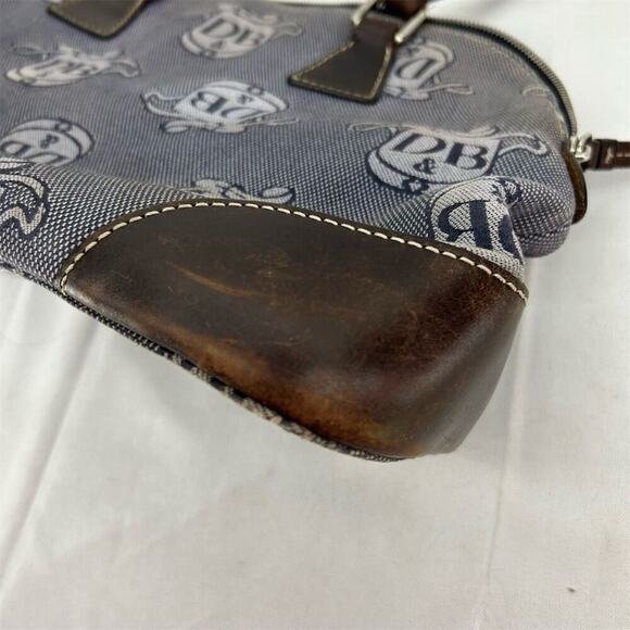 Vintage Dooney & Bourke Donegal Crest Dome Signature DB Satchel Purse FLAW - Picture 6 of 16